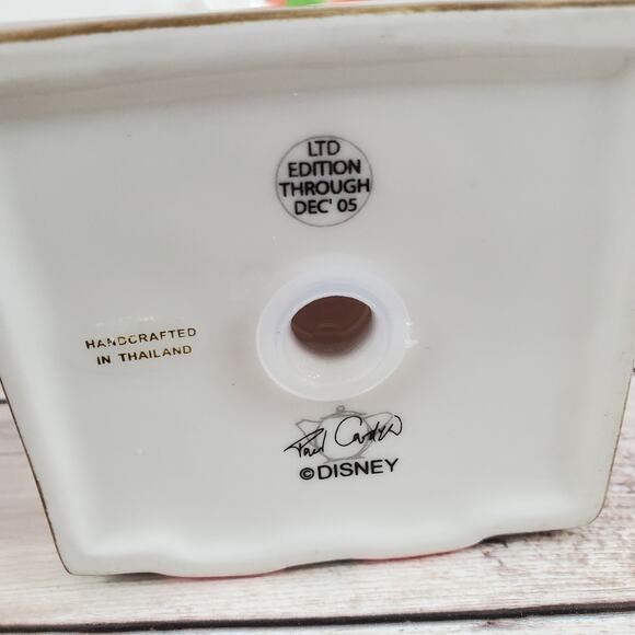 Disney Mickey Mouse Salt and Pepper Shakers - Picture 9 of 15